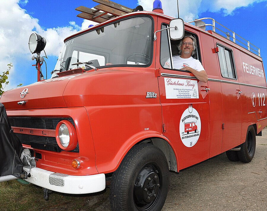 Michael Schmid und sein Feuerwehr-Oldtimer: Natalie Dees