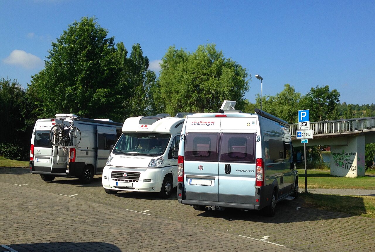 Wohnmobilstellplatz Veitshöchheim.jpg