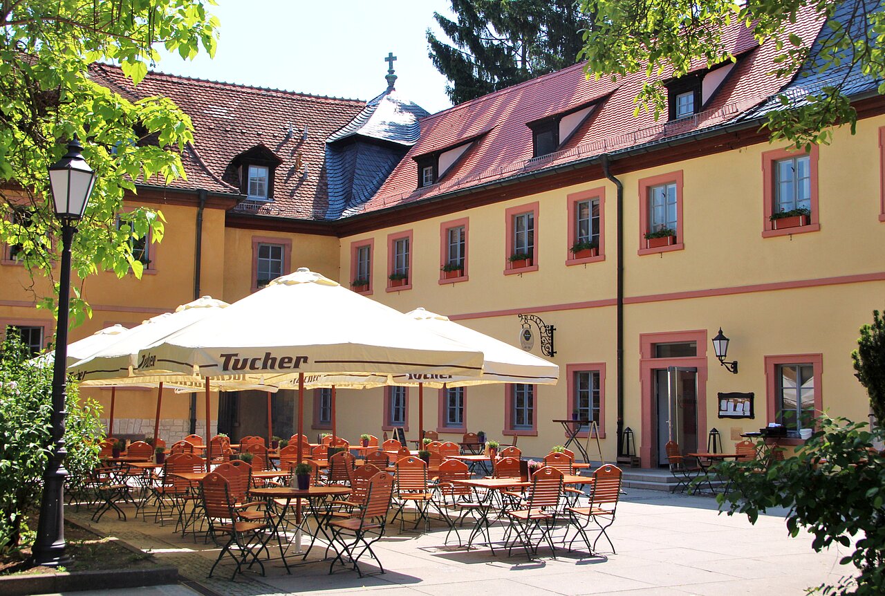 Restaurant Ratskeller Veitshöchheim.jpg