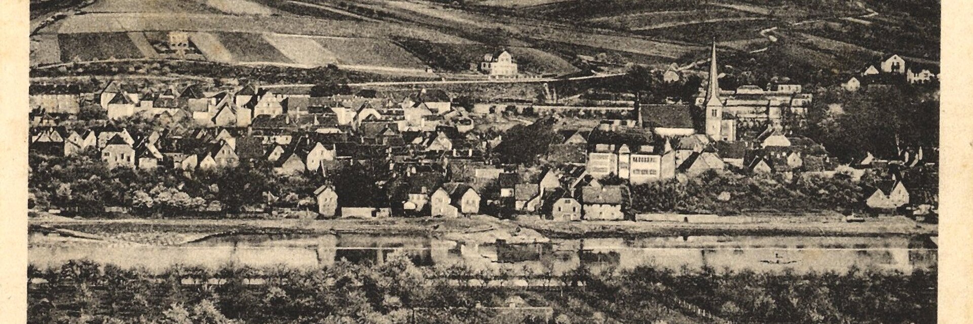 Historische Ansichtskarte Veitshöchheimn. Blick auf Veitshöchheim von Margetshöchheim aus